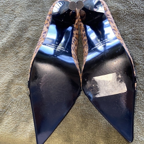 Frederick’s of Hollywood Animal Print Stiletto Heels Leopard Black Patent Sz 7.5 - Picture 7 of 13